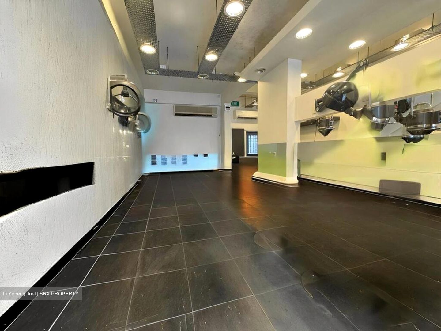 237 SERANGOON AVENUE 3 (D19), Shop House #475300911